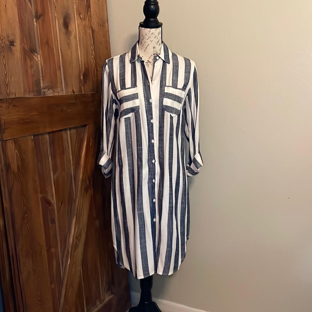 Hope & Harlow Blue & White Striped Dress